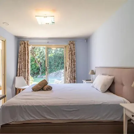 Villa Sublime In Cap D'antibes, 500 M From The