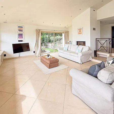 Villa Sublime With Sea View In Cap D'antibes, 500 M From The *