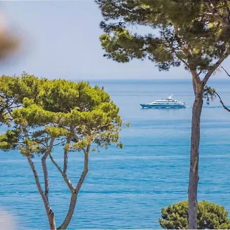 Villa Sublime With Sea View In Cap D'antibes, 500 M From The *